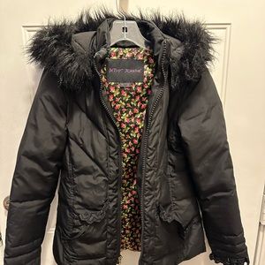 Betsey Johnson coat size M